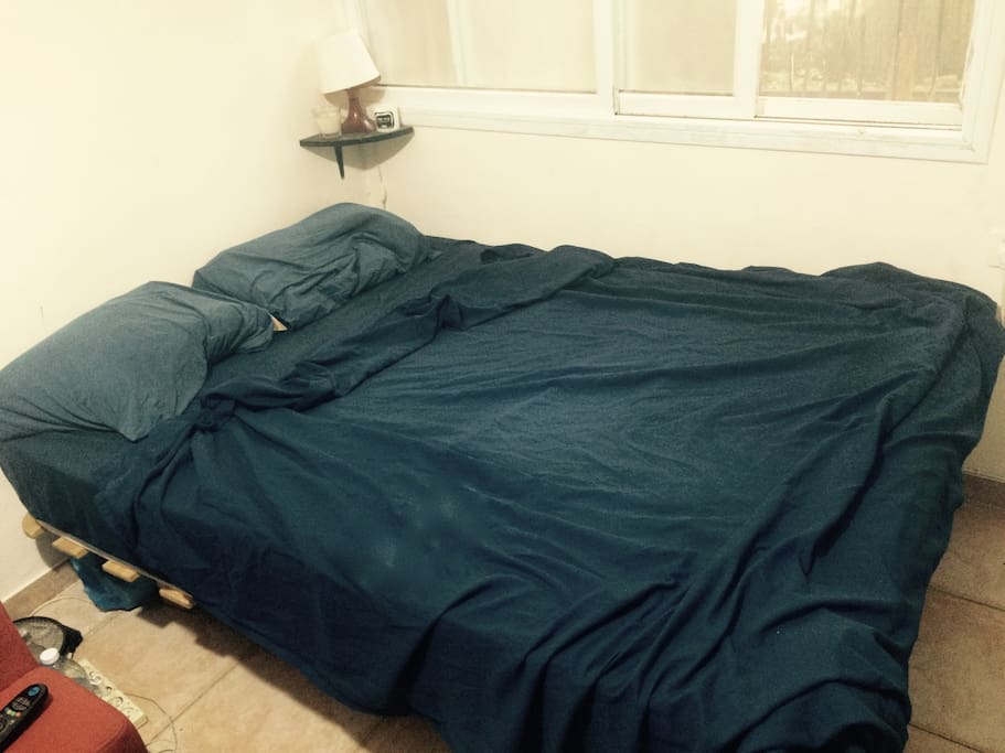 Queen size bed