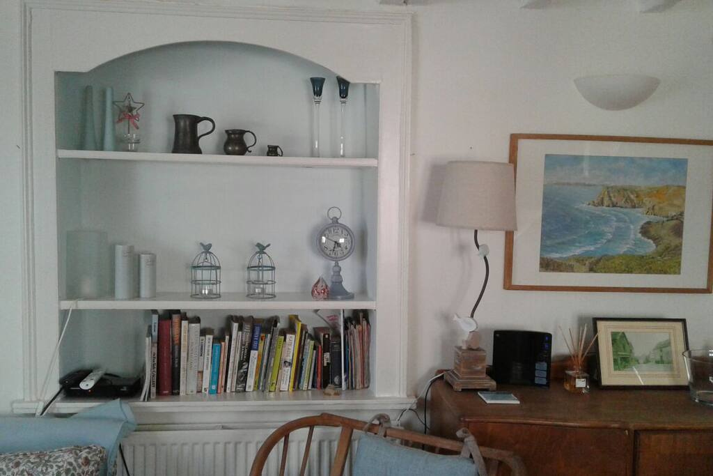 Lounge bookcase and sideboard