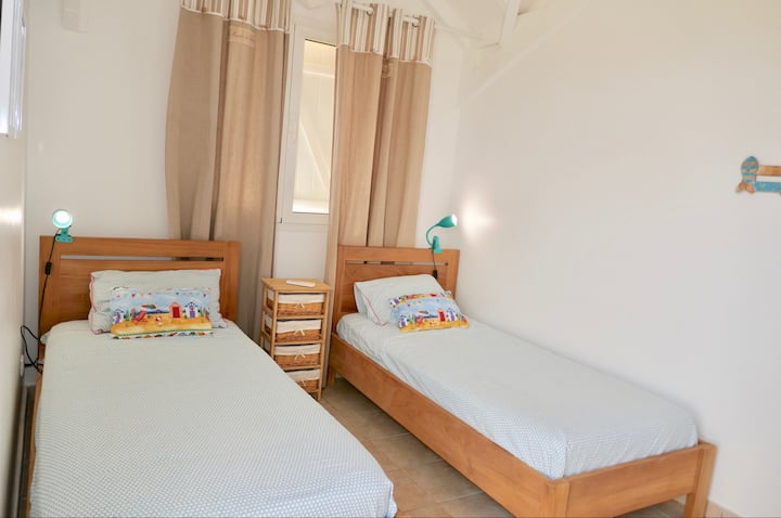 อีกวิวจากห้องสองเตียงที่ชั้นแรก