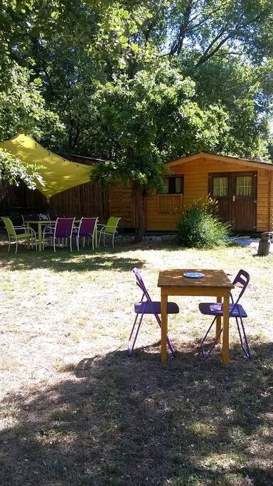 chalet en bois avec espace privé