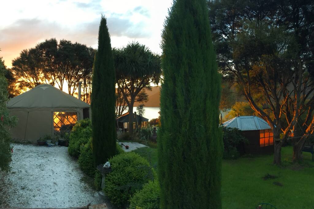 Living in the round, Glam-camping yurt and Summerhouses at Ngahere Hou