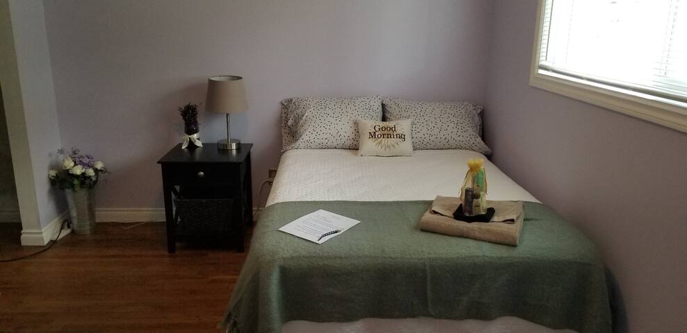 Quiet Private Room - $150/week