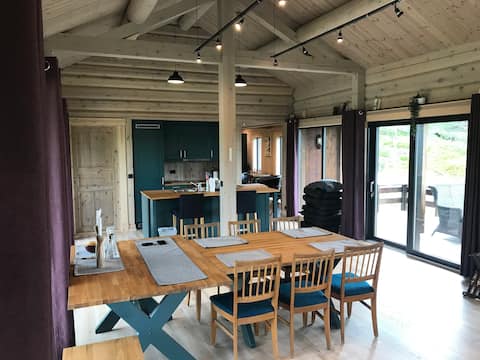 New, 120 m2 cabin, 3b-rooms, Raphamn/Otta/Rondane.