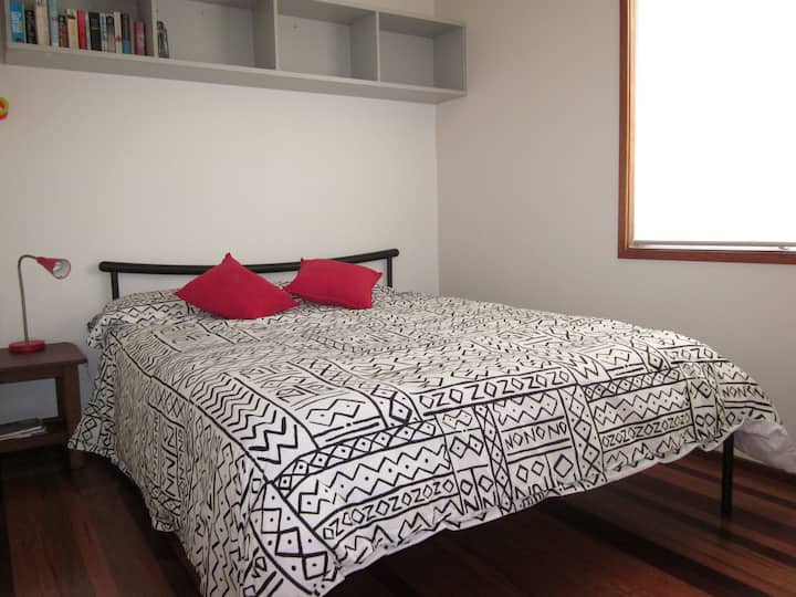 غرفة النوم 2