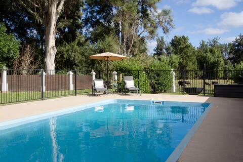 Mudgee Country Grandeur: An Elegant Group Getaway