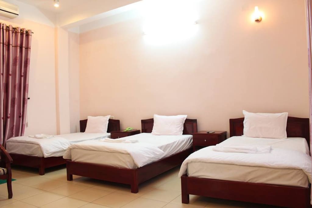 Triple room