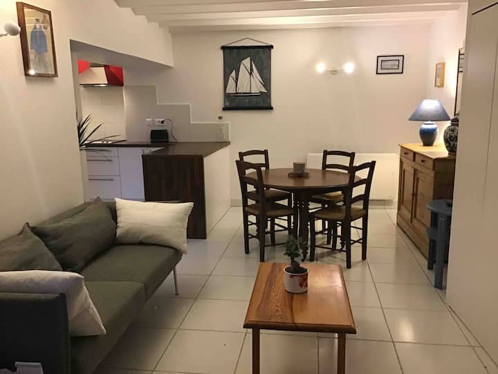 Villamignon, Petite Maison De Pêcheur - Coutances