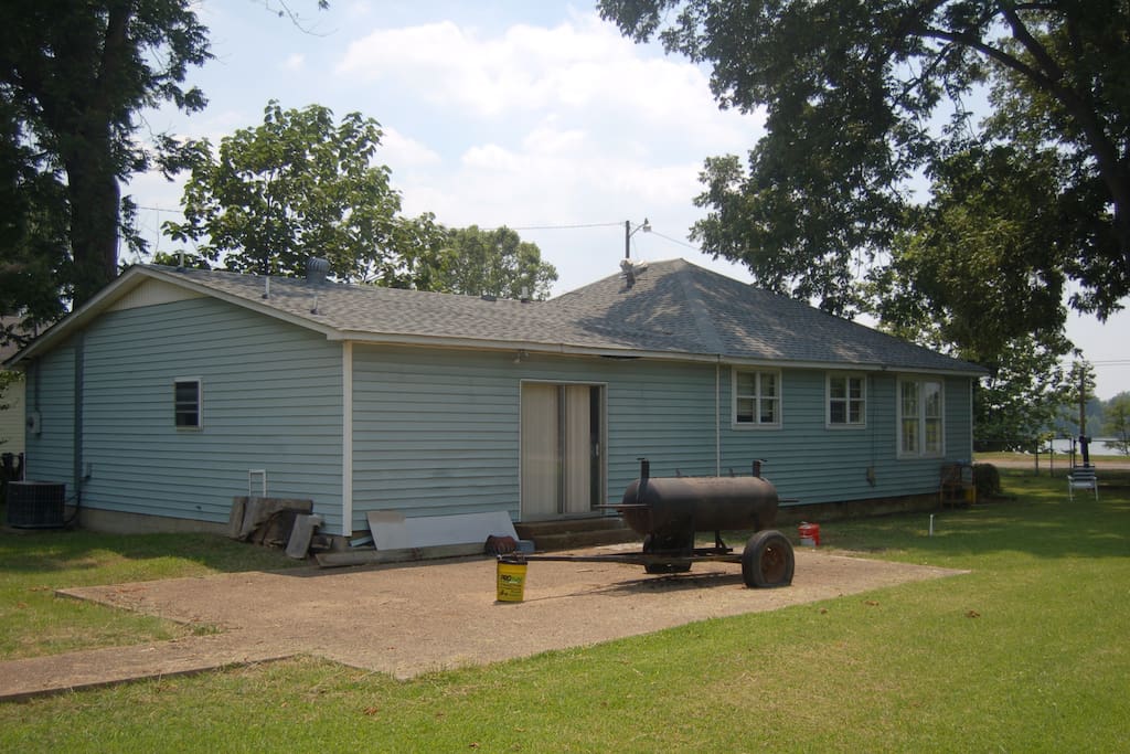 Rear of house facing Lakefront