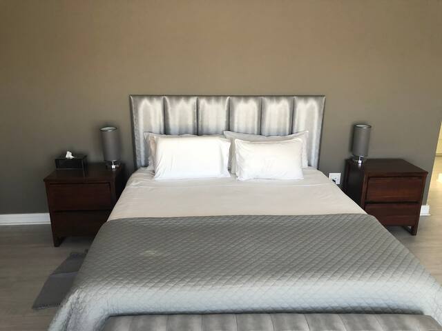 Safe and convenient area – large living space gallery image 3