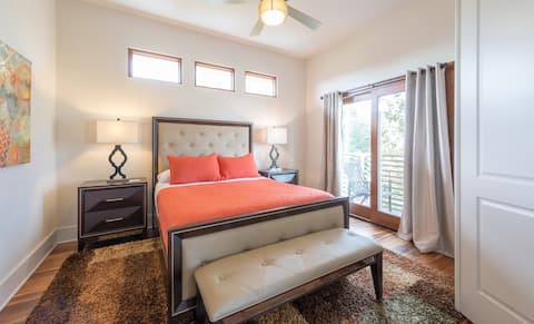 Apt D -Modern Elegance in the Heart of Winter Park