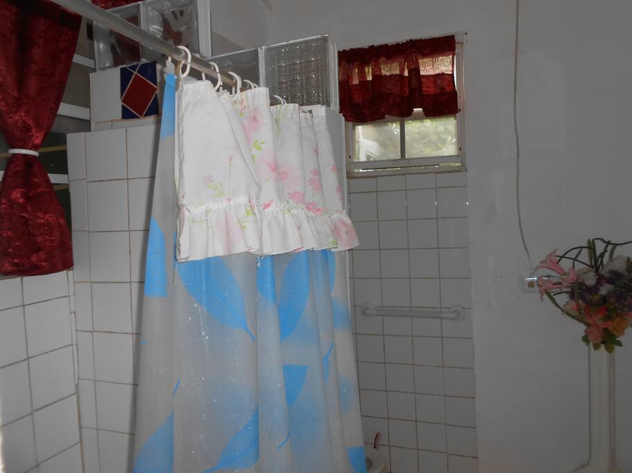 Bathroom 2