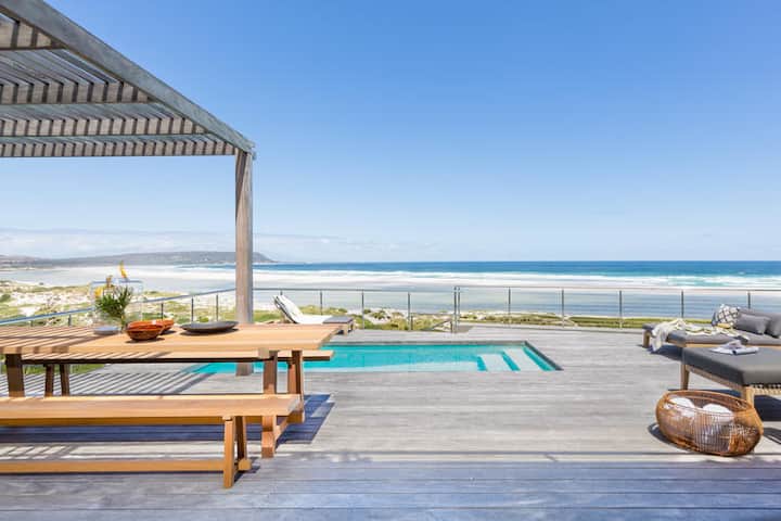 Cape Beach villa: 360° magical view in Cape Town