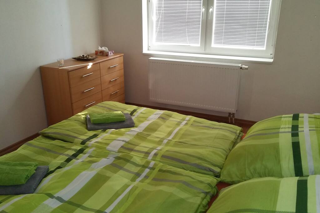 Bedroom/Ložnice