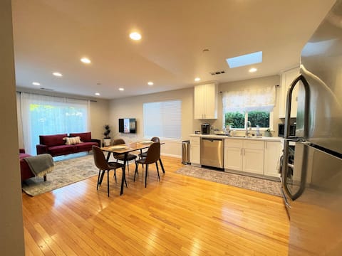 Designer remodeled 3BR/2 BA in Downtown San Jose