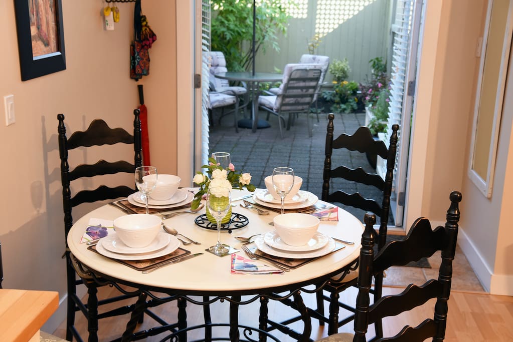 Dine inside or outside