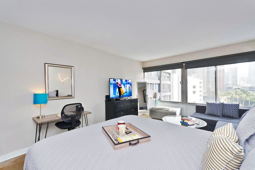 Walk in, have some coffee, put your feet up, watch TV on the big screen and then enjoy the city of LA!