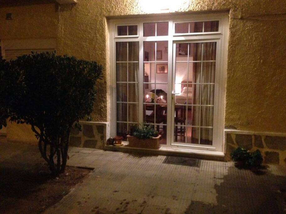 appartment frontal view late evening