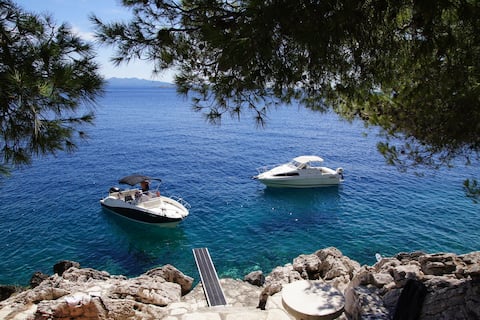 outstanding house & 55m2 terrace & privat beach