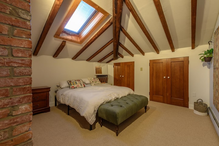 habitación con su propia puerta al exterior.