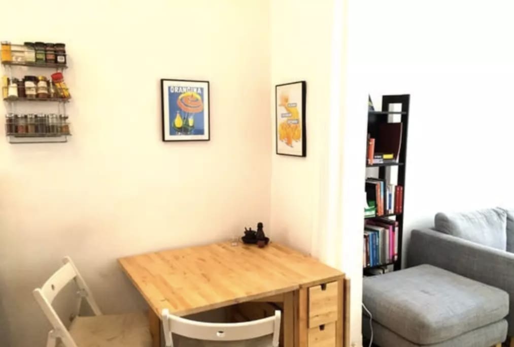 Dining nook