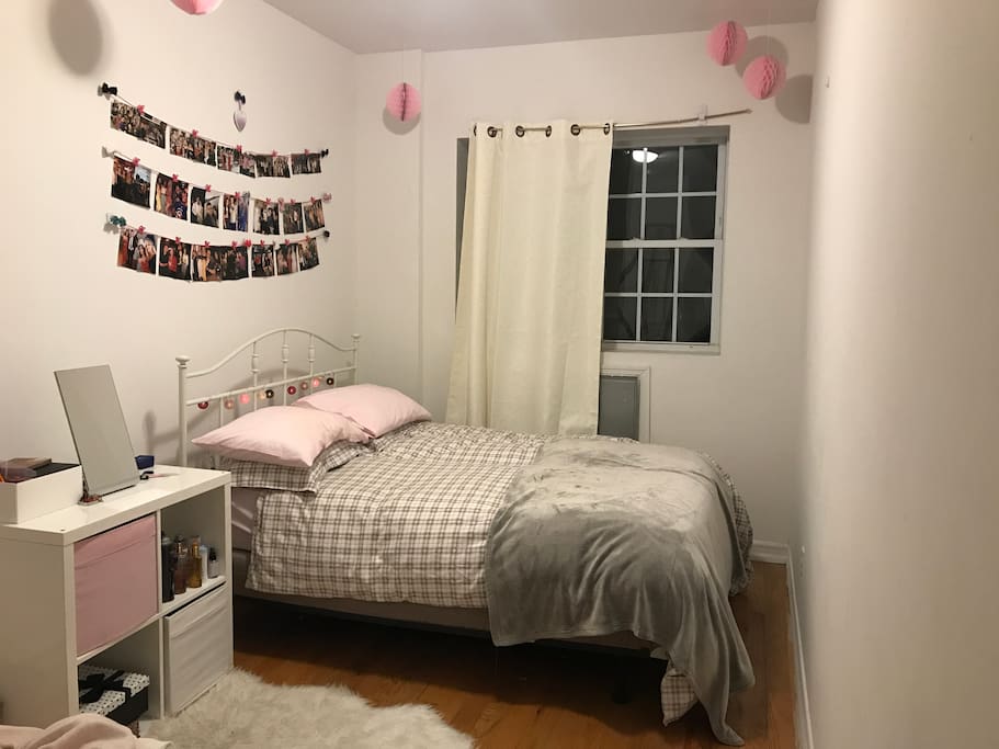 Bedroom with lockers storage