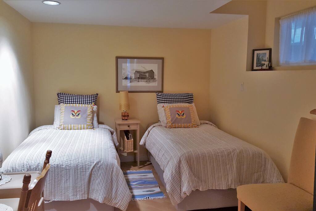 2nd Bedroom, twin beds can be converted to 1 King