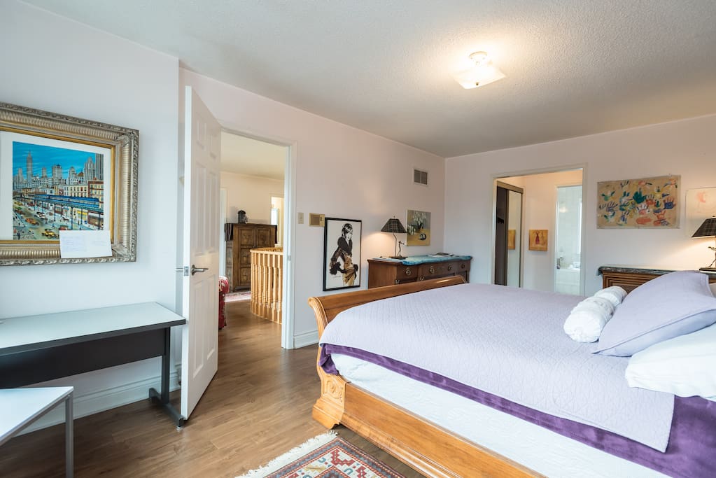 Large bedroom with King size bed!