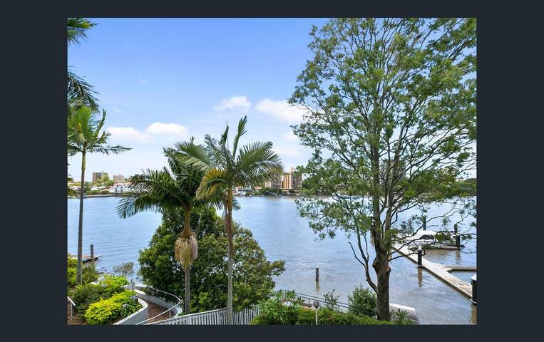 Waterfront w/parking
