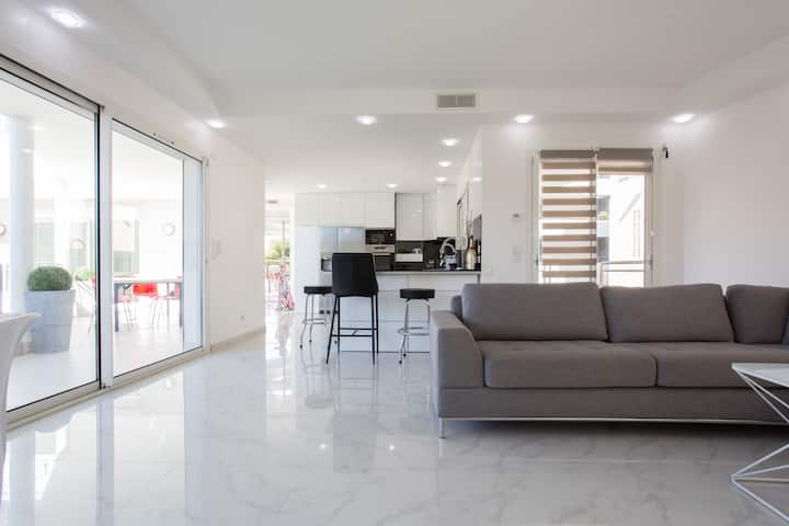 მისაღები ოთახი