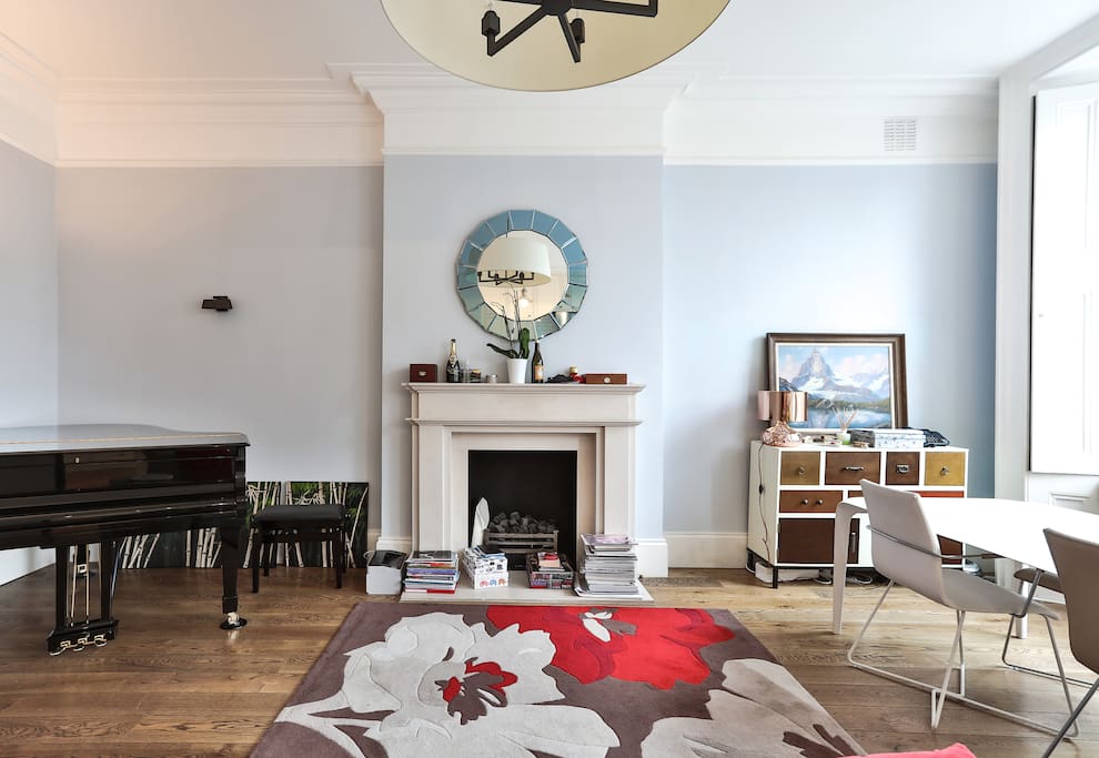 Living room 3