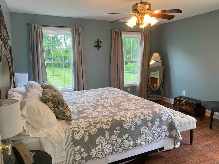 Master Bedroom with King bed