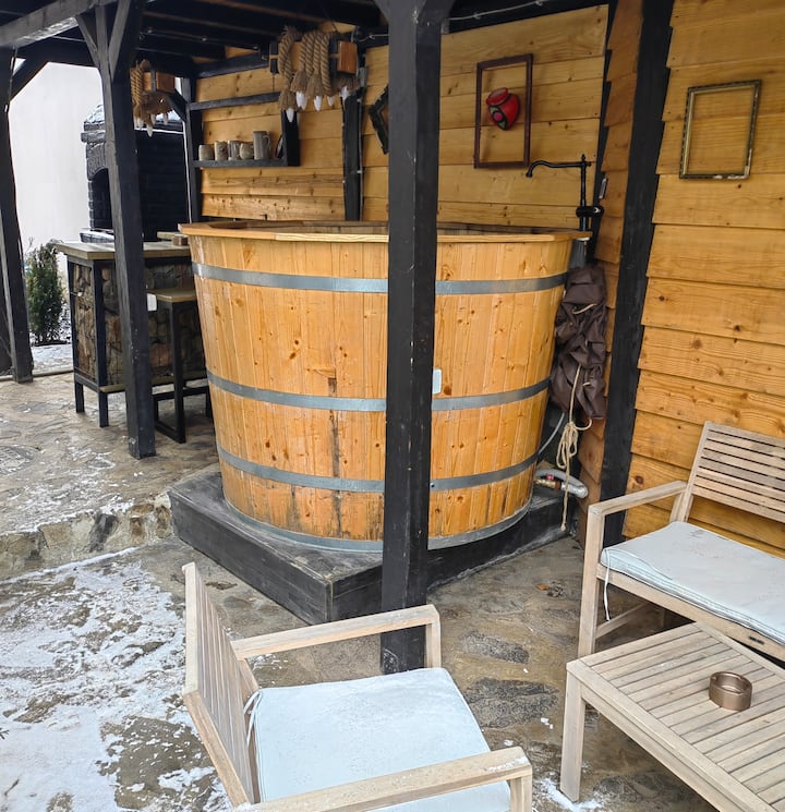 Casa Anne Boutique with hot tub and barbecue