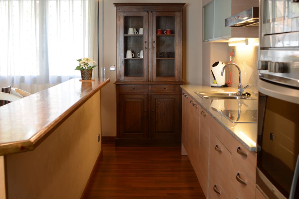 Cocina completa, horno, micro, todos los utensilios para cocinar