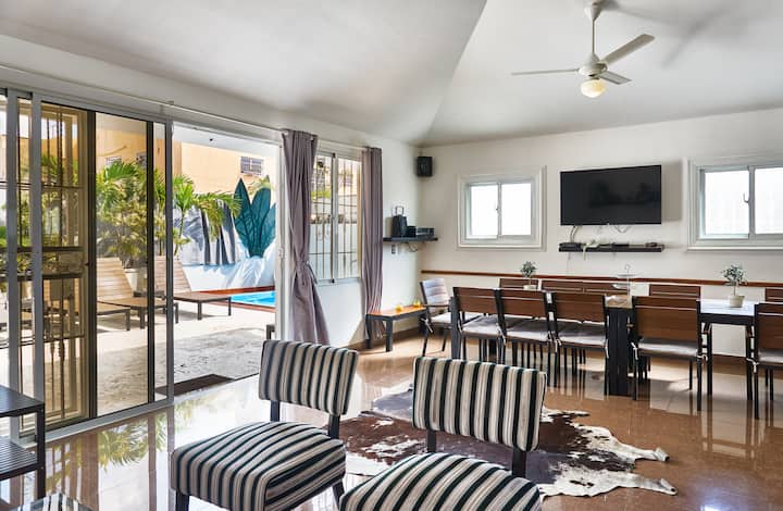 ✔️ 20-pax Villa | Pool | 8-bedroom | Zona Colonial - Santo Domingo