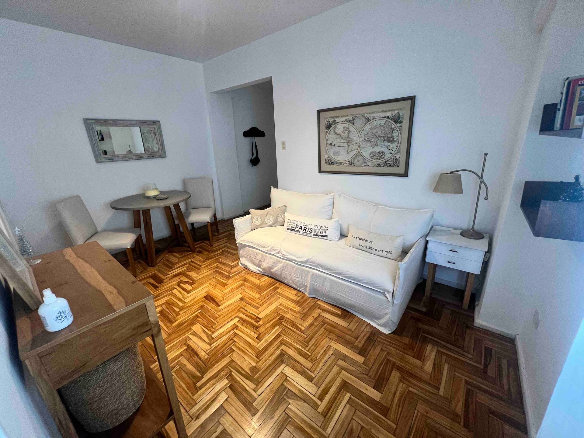 Квартира с 2 комнатами в Recoleta