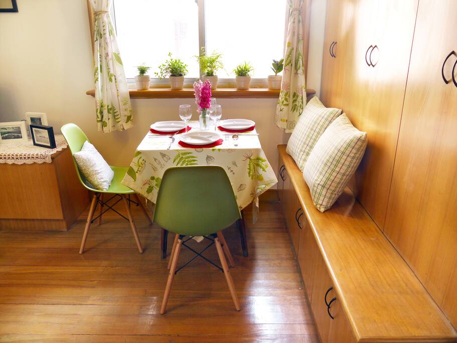 温馨用餐区