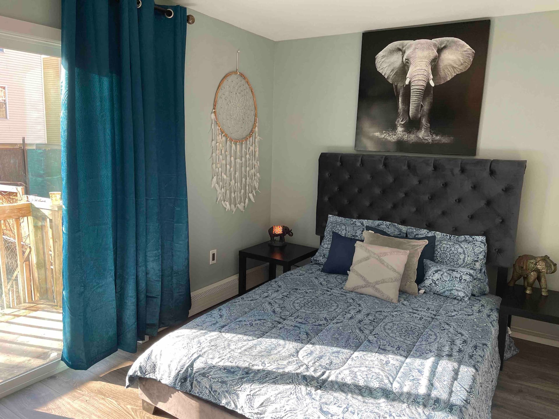 TOWNHOUSE🏠5BR/2BATH/2 FLOORS/ FREE PARKING/BBQ 🤩