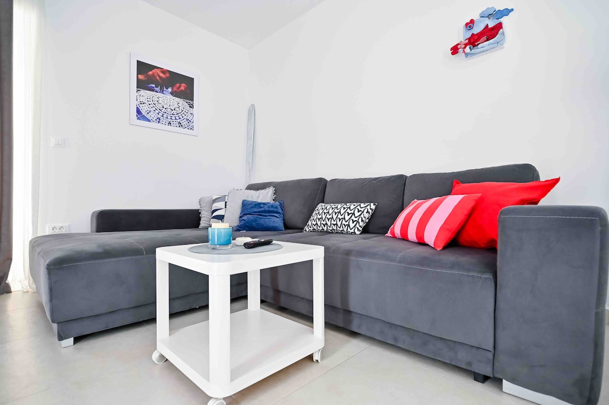 Wohnzimmerfoto 1 von Apartment Festini – Spacious apartment in central Pag in Pag