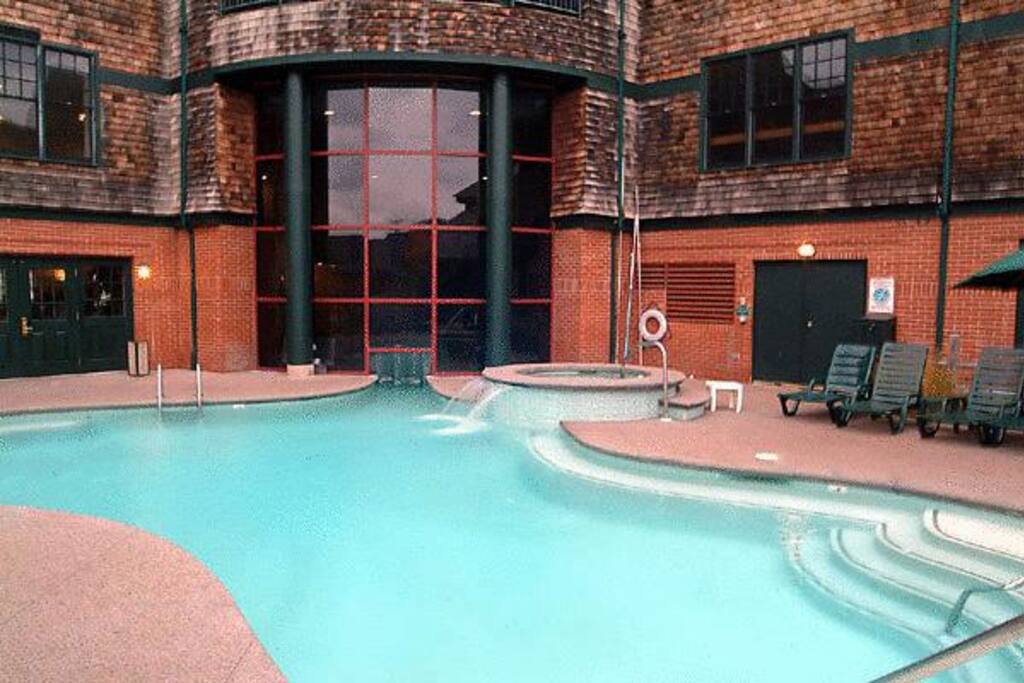 Outdoor Year Round Heated Pool