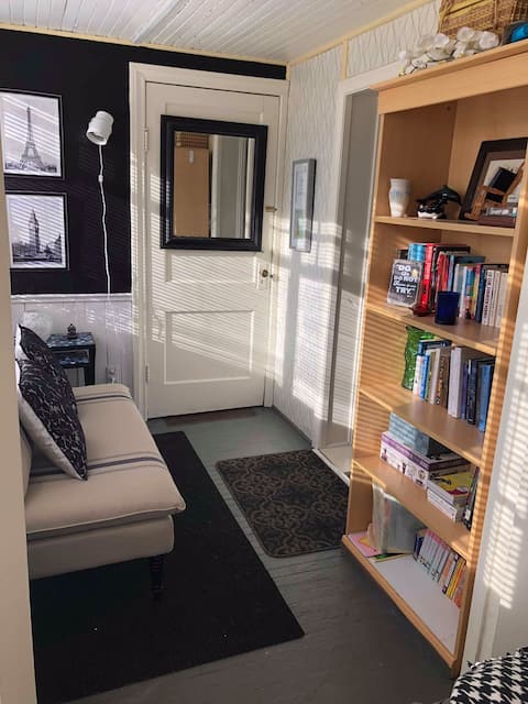 Top performing Airbnb: Three Cedars - Guest Room with Private entrance. in Thunder Bay
