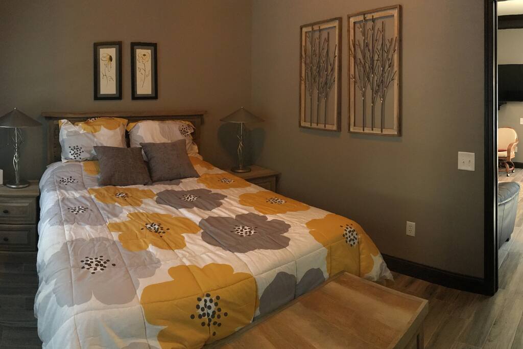 Bedroom sleeps two