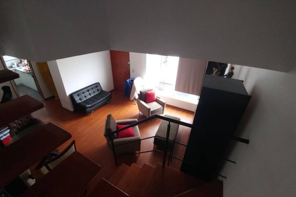 Ambientes compartidos: Sala, Cocina y Lavandería