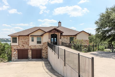 Lake Travis Waterfront Home access to sandy beach