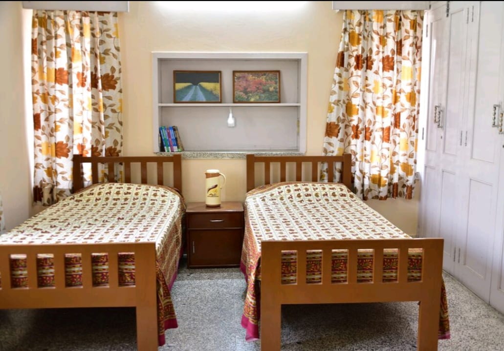 Dormitorio 1, las camas se pueden unir para hacer una cama doble.