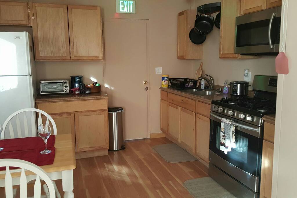 Fully equipped kitchen