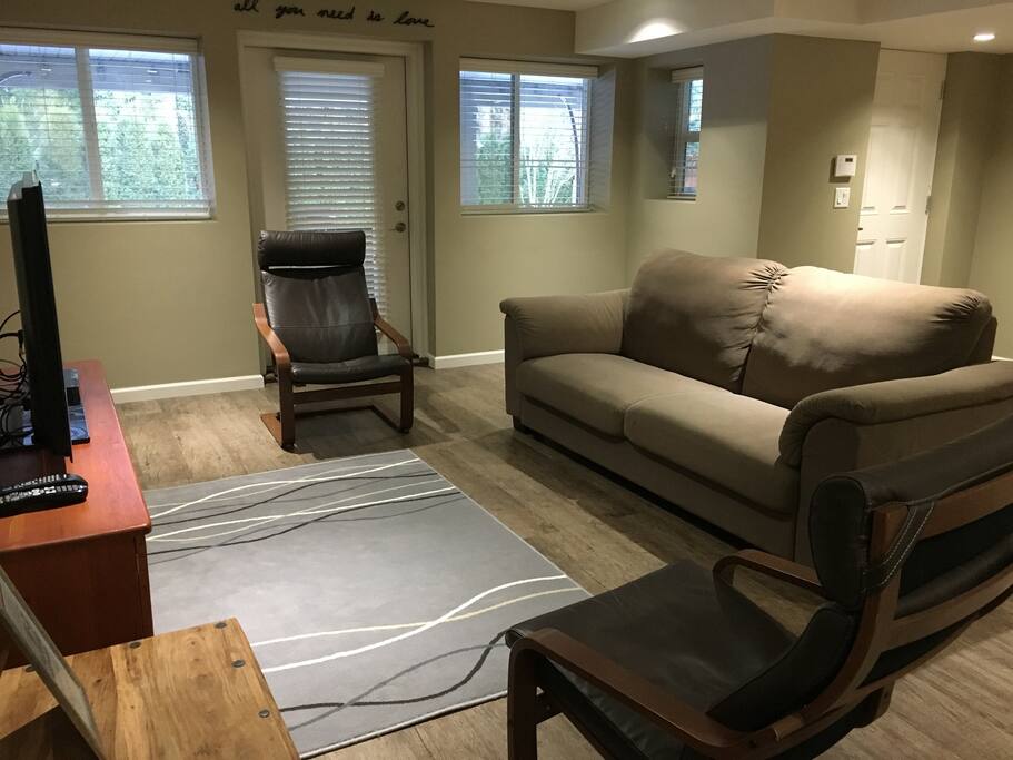 Living Room/Kitchen