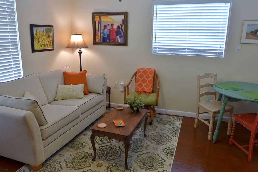 Coconut Palm -Comfortable Sofa Bed in Living/Dining Area