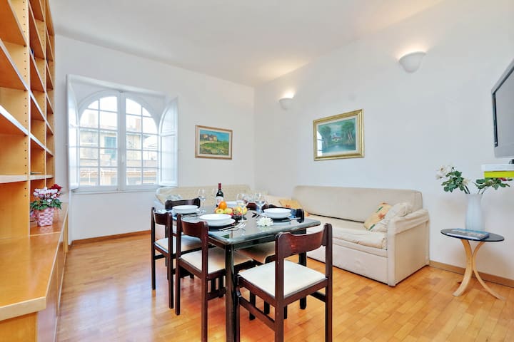 Casa Vacanze Roma Colosseo WiFi Sat gallery image 3