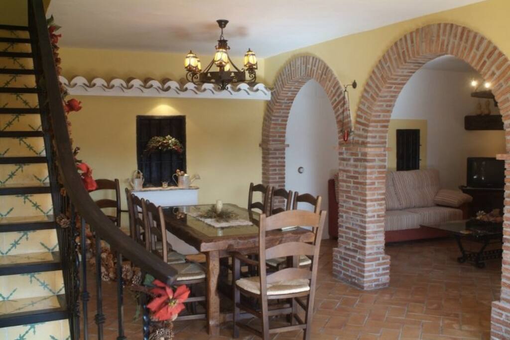 Salón con chimenea
