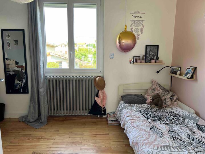 غرفة النوم 2